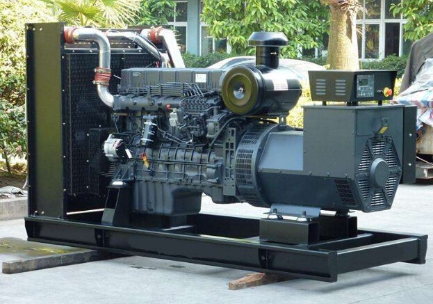 铁东全新本田150kw大型柴油发电机组